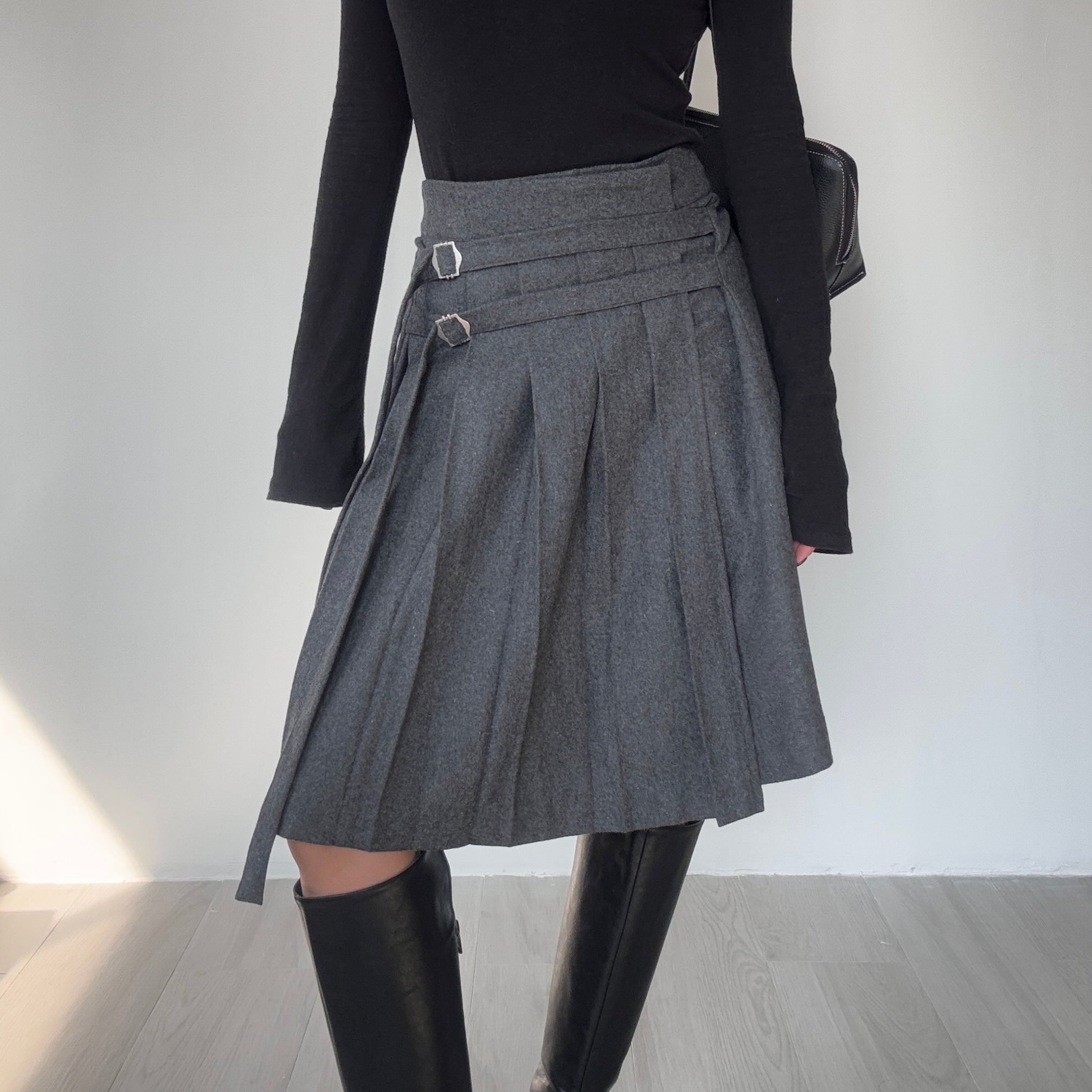 pleated pencil skirt