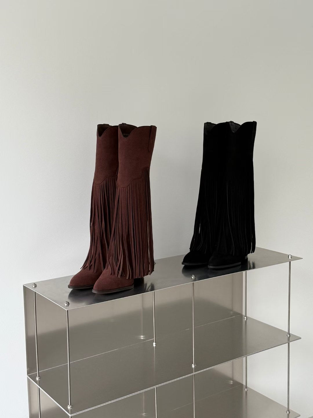 Nikos boots