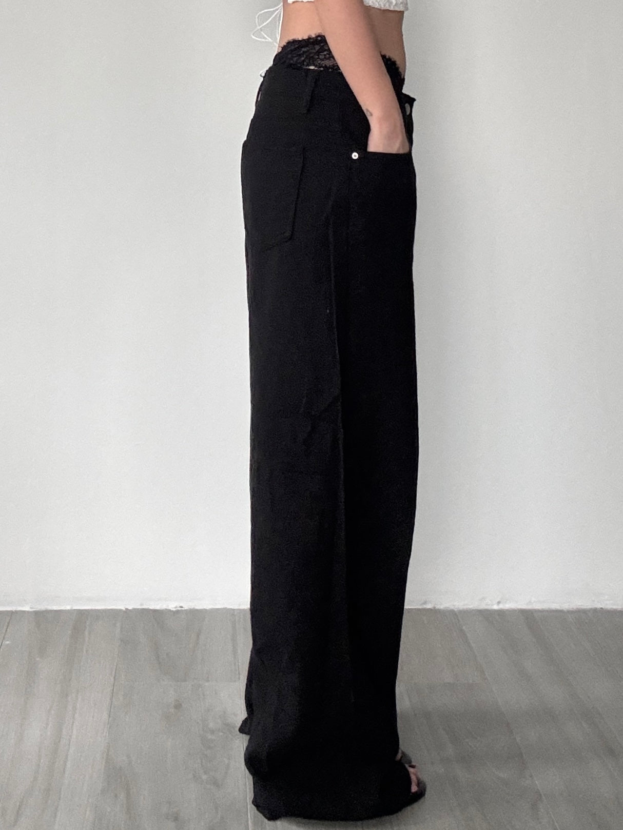 extra light pants